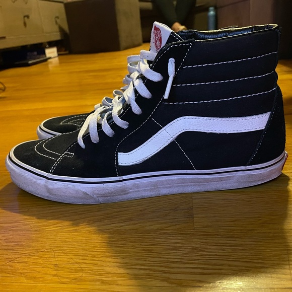 Black vans - Picture 7 of 8